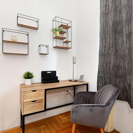 Luxury R161 Appartamento *