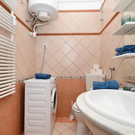 Luxury R161 Apartamento